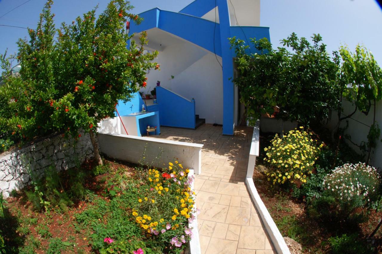 Vila Ronaldo Apartment Ksamil Exterior photo